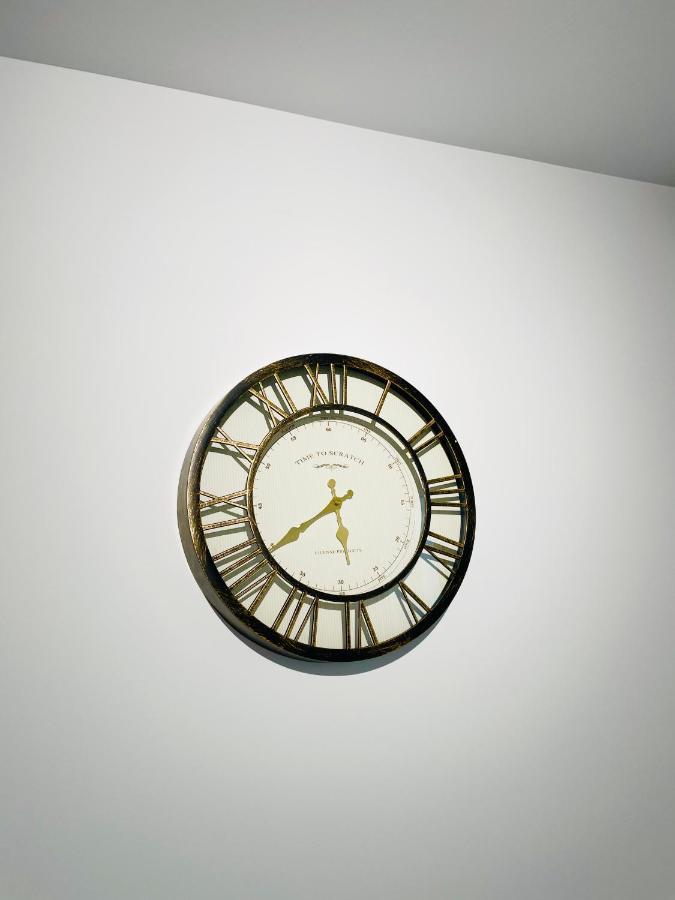 1, Apartament Tirana