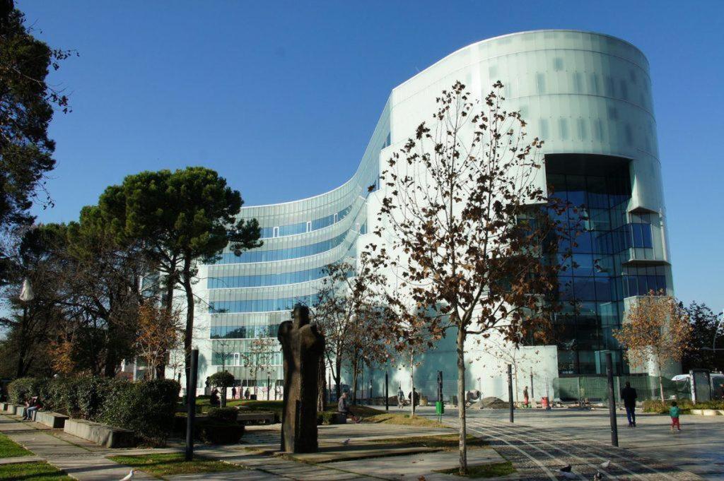 Apartament 1,